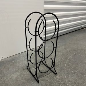 Black Wine Holder